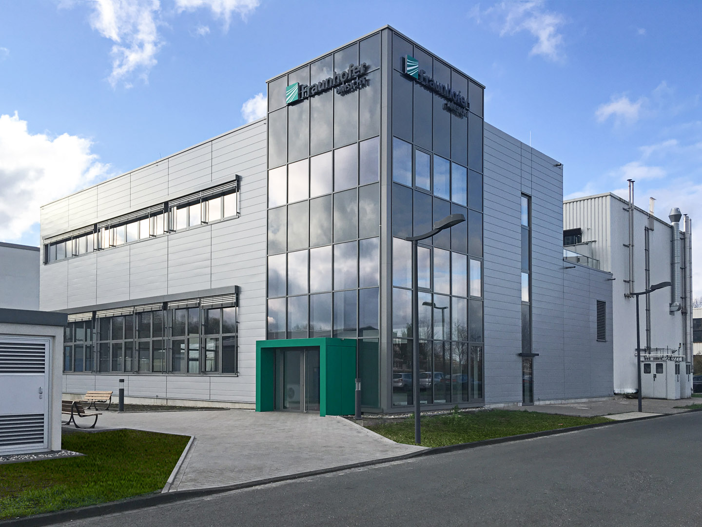 Das Carbon2Chem®-Labor auf dem Campus des Fraunhofer-Instituts für Umwelt-, Sicherheits- und Energietechnik UMSICHT in Oberhausen.