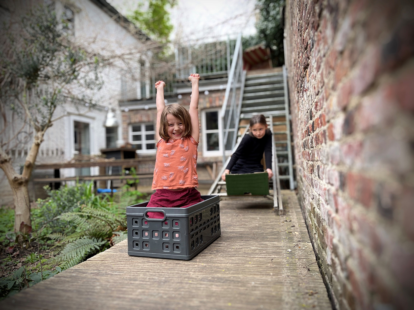Studie: Mehrweglösungen für Kunststoffverpackungen Studie: Mehrweglösungen für Kunststoffverpackungen